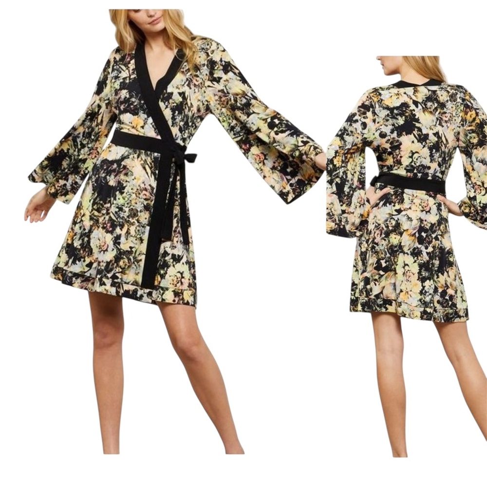 BCBG MACAZRIA KORI FLORAL WRAP KIMONO DRESS SIZE XXS